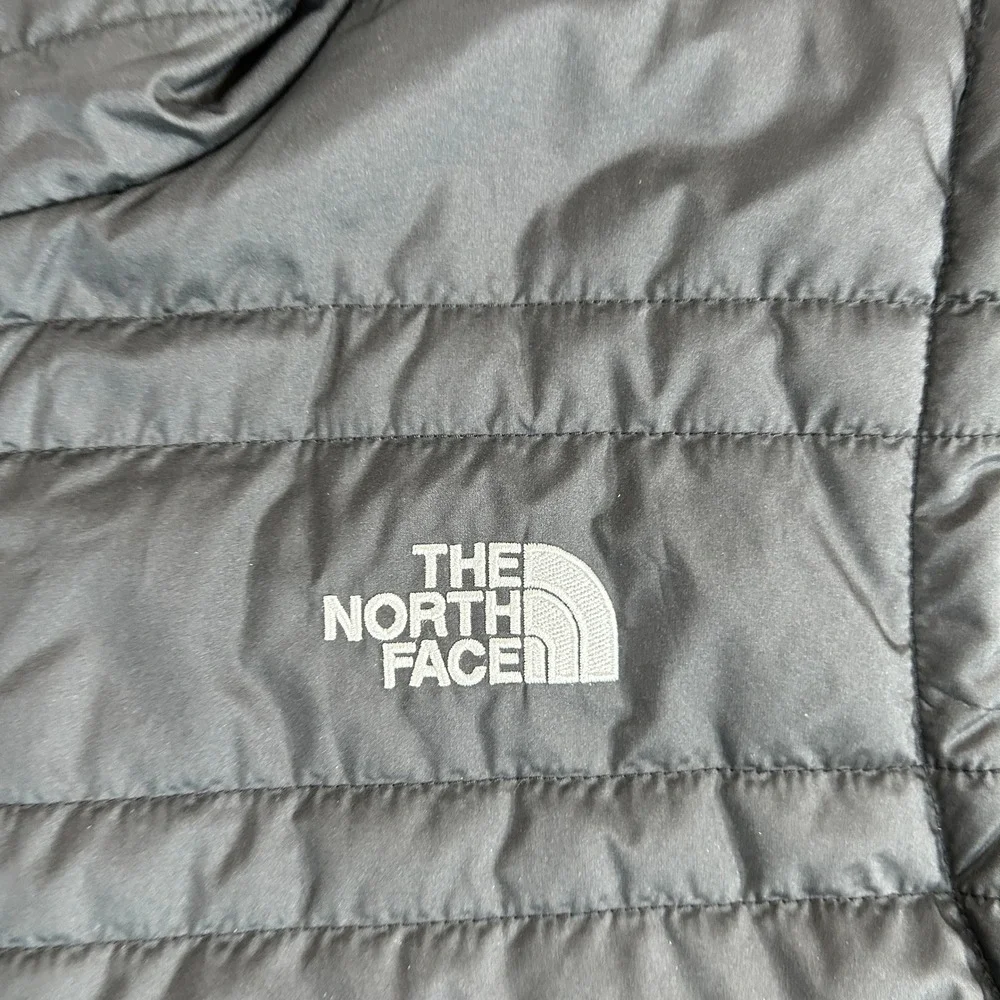 The North Face Mens Black Puffer Vest Full Zip Insulated Jacket Large NF0A3Y4K
